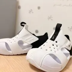 NIKE ナイキ サンダル 12cm ホワイト 白 ベビー サマーシューズのサムネイル