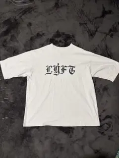 lyft Tシャツ