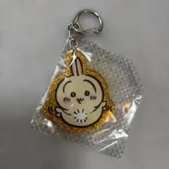 ちいかわ うさぎ　アクリルキーホルダー ラメ入り