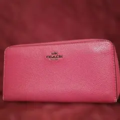 COACH ピンク 長財布