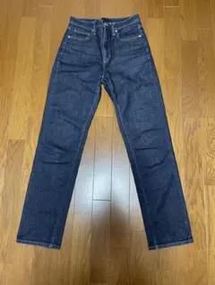 UNIQLO 25 スリムストレートハイライズジーンズ