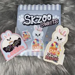 SKZOO オンラインくじ リービット ステッカーA・B ジップバッグ　スキズ