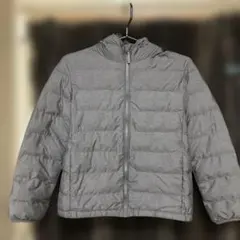 UNIQLOグレー 中綿コート フード付き サイズ140