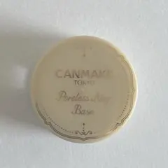 canmake ポアレスエアリーベース 01のサムネイル