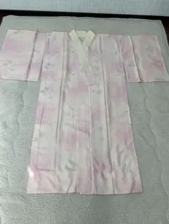 薄いピンク 花柄 長襦袢 シルク, 袖丈:49.5cm、着丈:120.5cm,