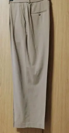 ユニクロ　ワイドパンツ