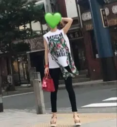 MSGM 花柄　ノースリーブトップス　タンクトップ　ロゴ　シフォン　シルクのサムネイル