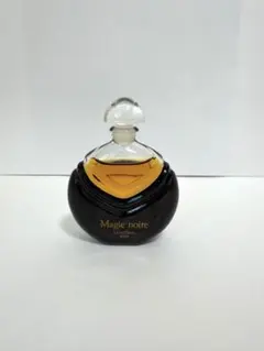 Tomoランコム　マジー　マギー　ノワール　オードトワレ　香水　30ml マギー ノアール オー ドゥ トワレ スプレー(ランコム)の通販・口コミ