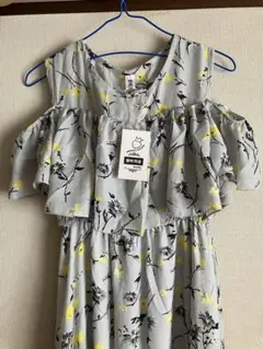 肩出しワンピース　水色　Ｌ　韓国