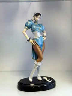 ストリートファイター　春麗　フィギュア