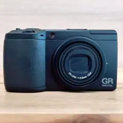 RICOH GR DIGITAL 2　コンパクトデジタルカメラ　オールドコンデジ