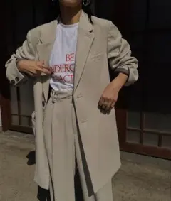 【新品】REFINED TAILORED JACKET テーラードジャケットのサムネイル
