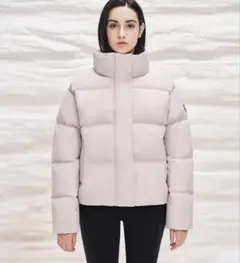 DESCENTE デサントホワイト ダウンジャケット