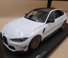 1/18 BMW M3ツーリング G81 マットシルバー ソリド製ダイキャスト製