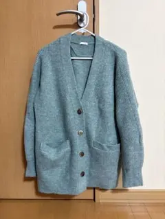 GU パフィータッチオーバーサイズカーディガン