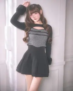 michellMacaron 美脚スカート（楽一番公式アカウント06様専用）