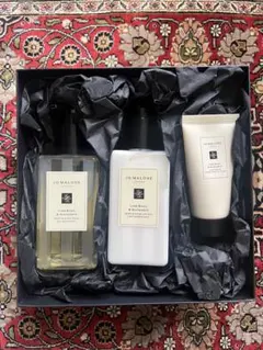 【新品未使用品】 Jo Malone ハンドケア3点セット