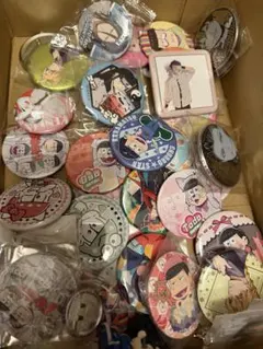 アニメ　ノンジャンル　大量　ジャンプ　鬼滅　おそ松　まとめ売り　缶バッジ