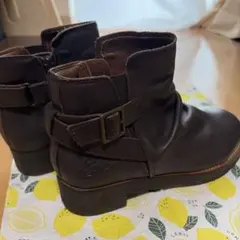 YOSUKE 本革ショートブーツ