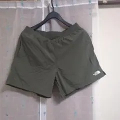 THE NORTH FACE バーサタイルショートパンツ　オリーブ