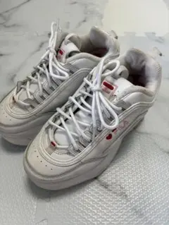 FILA 厚底スニーカー ホワイト ハート刺繍のサムネイル