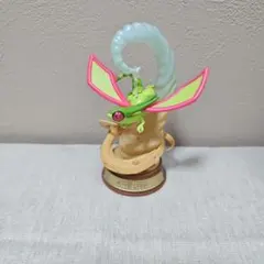 ポケモン　フライゴン　フィギュア