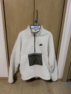 Nike フリースジャケット ホワイト・オリーブ
