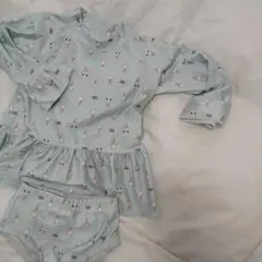 新品未使用　セパレート水着　ベビー　80cm