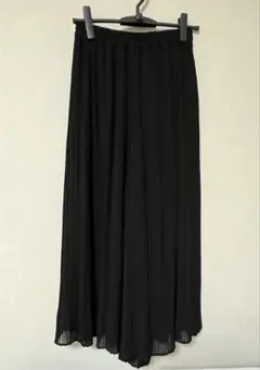 ブラック プリーツ ガウチョパンツ Mサイズ