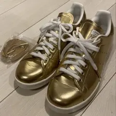 adidas Stan Smith ゴールド