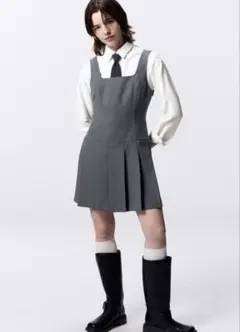 GU ローウエストプリーツジャンパードレス ワンピース