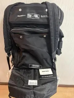 DIESEL TRI-FUN ブラック　2wayビジネスバックのサムネイル
