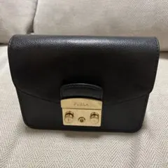 FURLAショルダーバッグのサムネイル