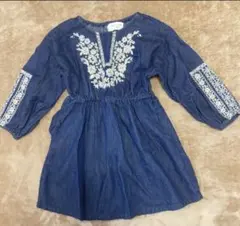 Item thumbnail for item c6147e9e-9731-4805-a1a0-bc548a9592d9