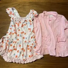 チェリー柄ワンピース水着とラッシュガード