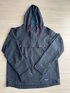 美品　patagonia イスマスアノラックパーカー