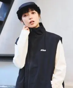 Item thumbnail for item 0240e777-c8a8-42fa-96db-24e90448f1bf