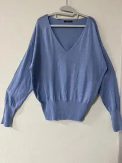 URBAN RESEARCH アーバンリサーチ　ライトブルー 水色　Vネック