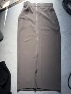 GU フロントジップ ロングタイトカーキほぼ未使用