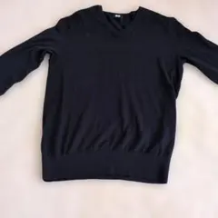 UNIQLO★ネイビーのVネックニット長袖Ｓsize