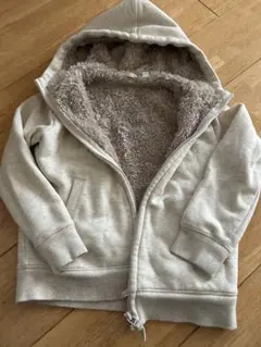 UNIQLOフード付きパーカー