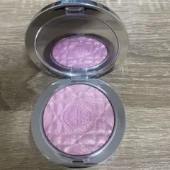 Dior フォーエヴァーグロウルミナイザー04ピンクストロボ