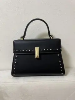 美品 ジュエルナローズ ブラックハンドバッグ 合成皮革 ゴールド金具 