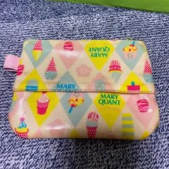 ポーチ兼ポケットティッシュケース