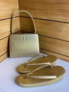 草履バッグセット　草履　22cm ハンドバッグ　クラッチ　ゴールド