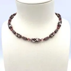 ダイヤ模様のネックレス ハンドメイド ビーズネックレス ワイン＆モーヴ