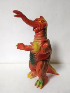 ソフビ ブルマァク ゴーストロン 帰ってきたウルトラマン マルサン
