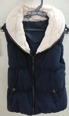 秋、冬ベスト　紺色　M 美品