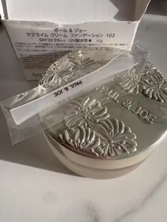 Paul & JOE サブライム クリーム ファンデーション 102のサムネイル