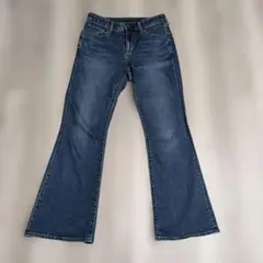 GU スリムフレアジーンズ M